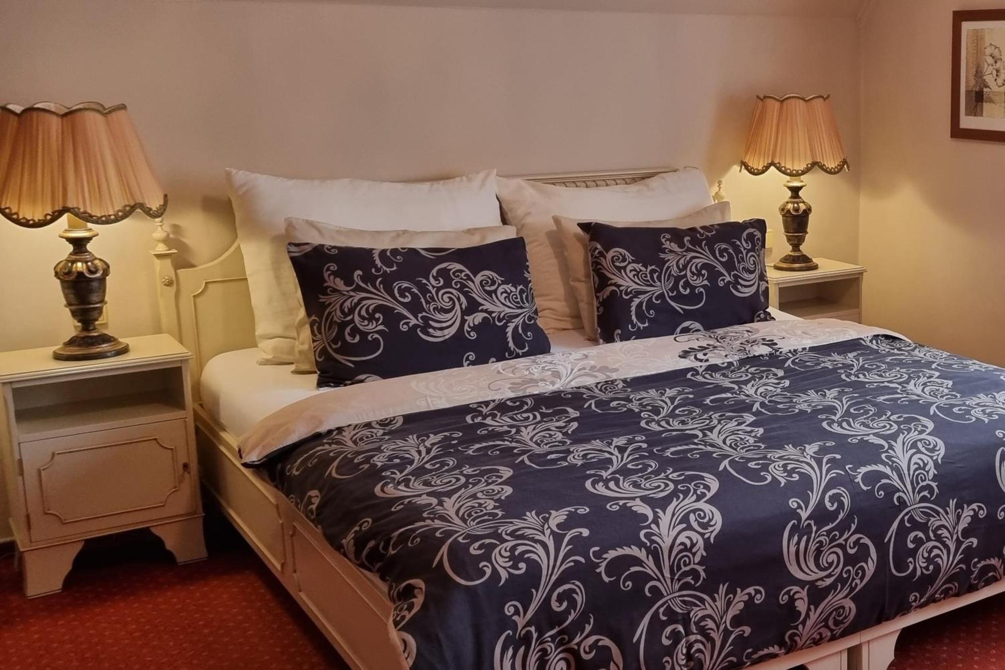 Wellness Hotel Zlata Lipa Decin Ruang foto